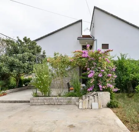Modern Milatić